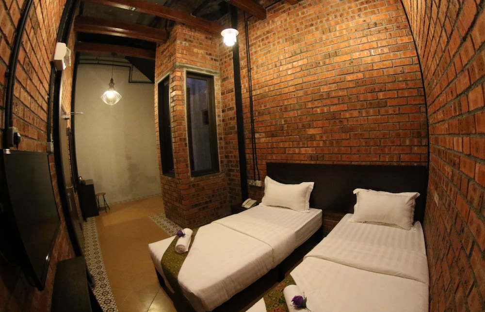 Deluxe Twin Room, Ground Floor - Photo 1