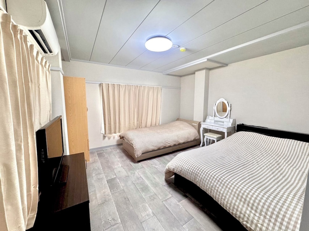 Business Double Room, City View photo 1