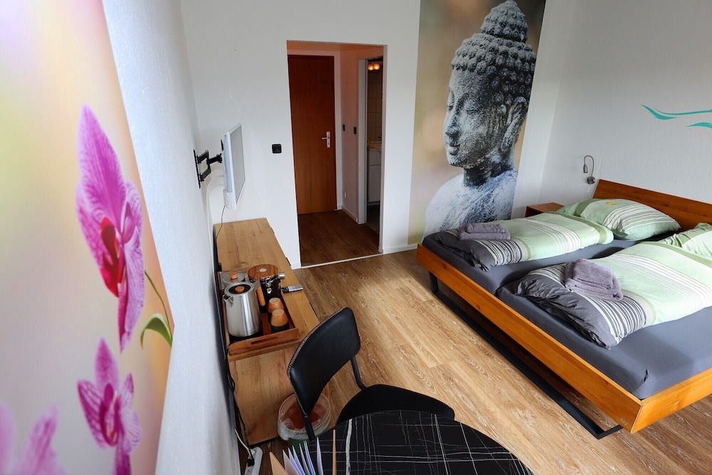 Comfort Double Room, Private Bathroom (Kandel)