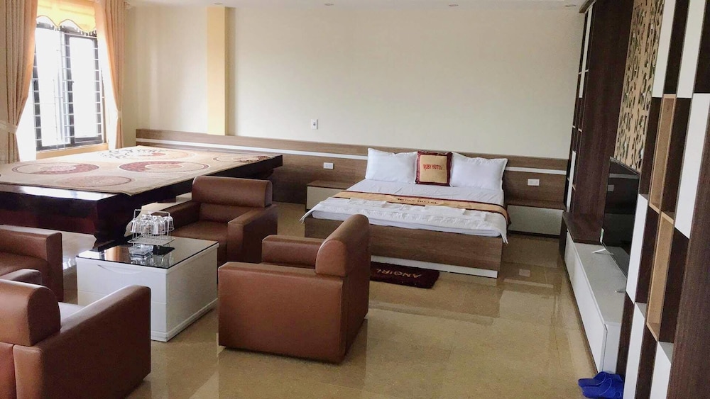 Premier Room, 3 Bedrooms photo 2