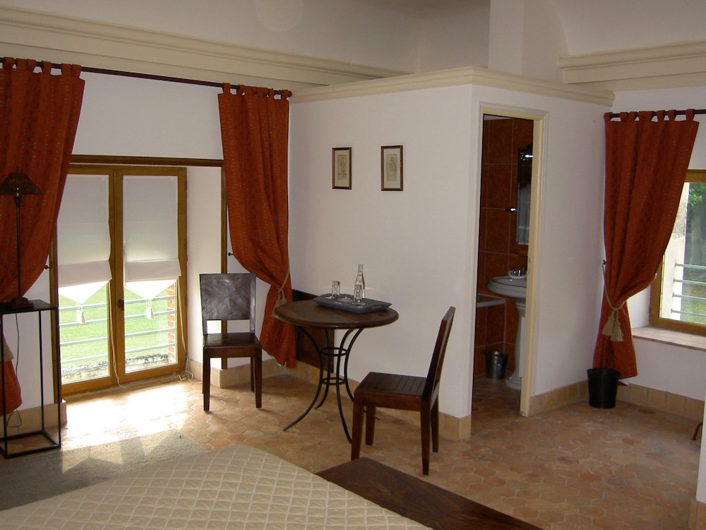 Chambre Châtelain - côté  cours photo 1