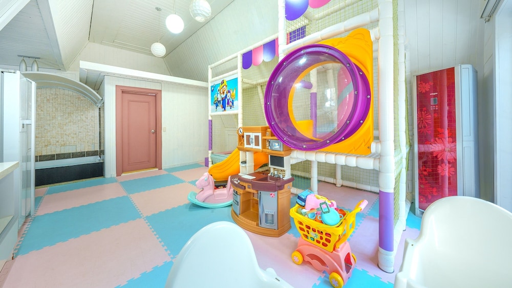 Basic Room, 1 Bedroom (Suite 1 (BBQ, Terrace, Spa)) - Photo 2