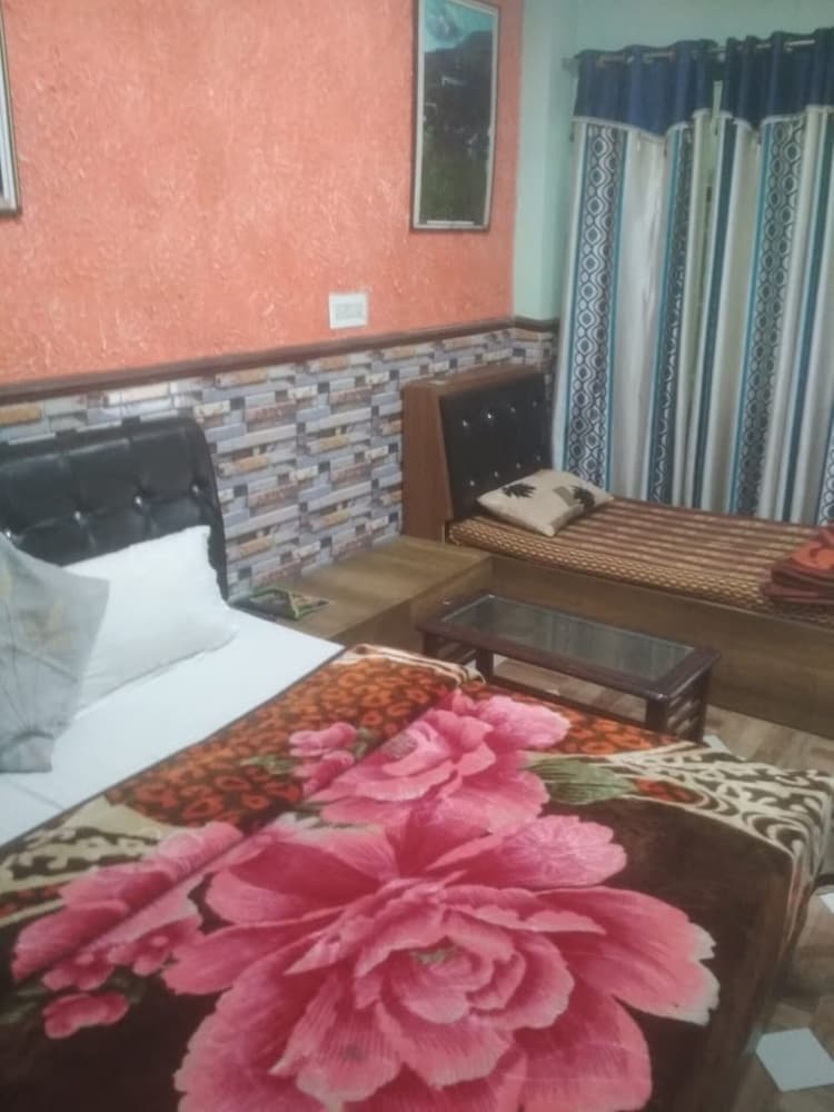 Deluxe Double Room photo 2