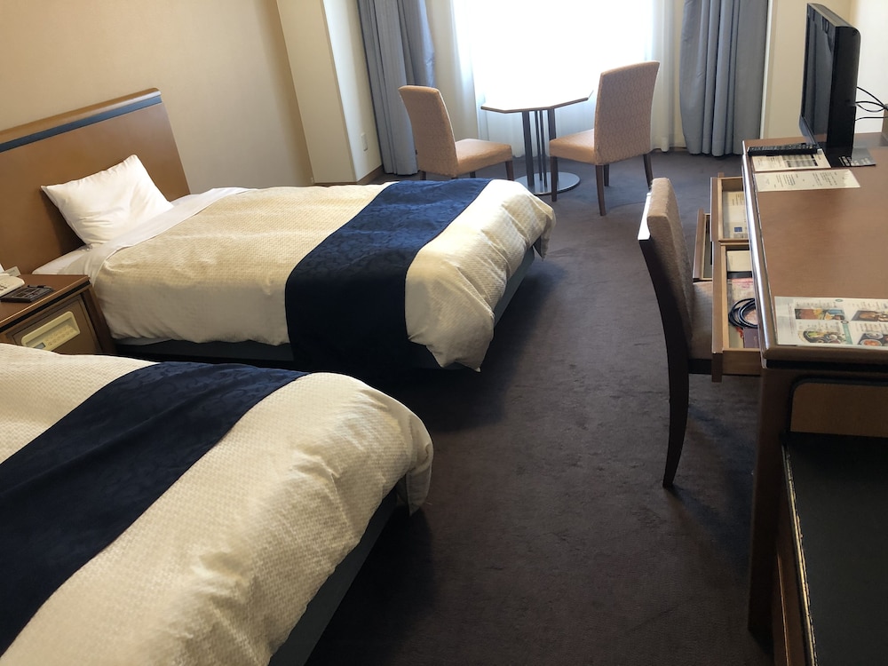 Superior Twin Room, Non Smoking, Bay View - Photo 3