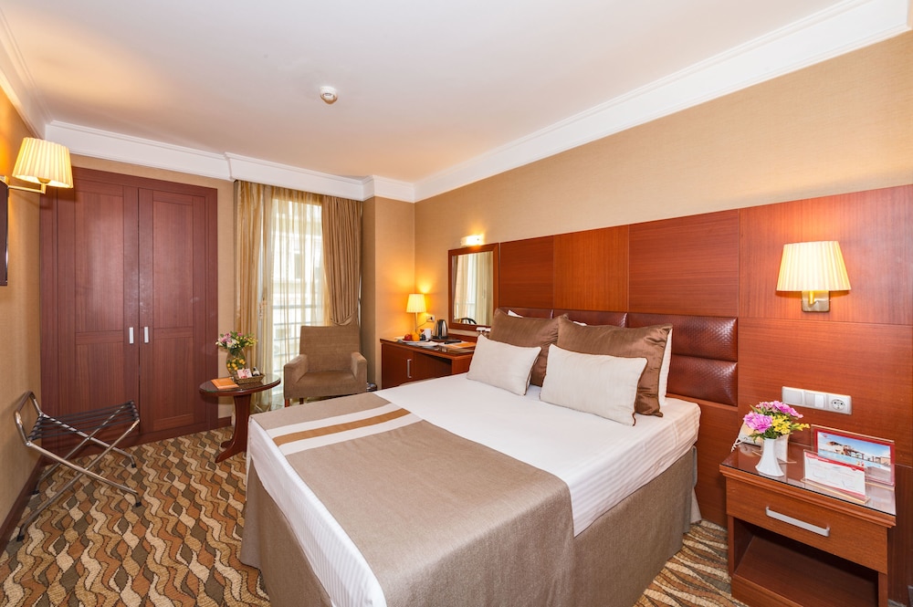 Standard Single Room, Non Smoking, City View photo 2