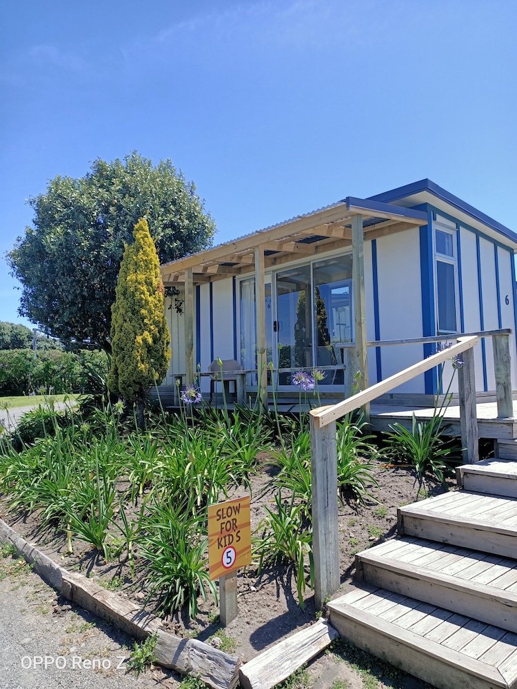 Ocean Hut