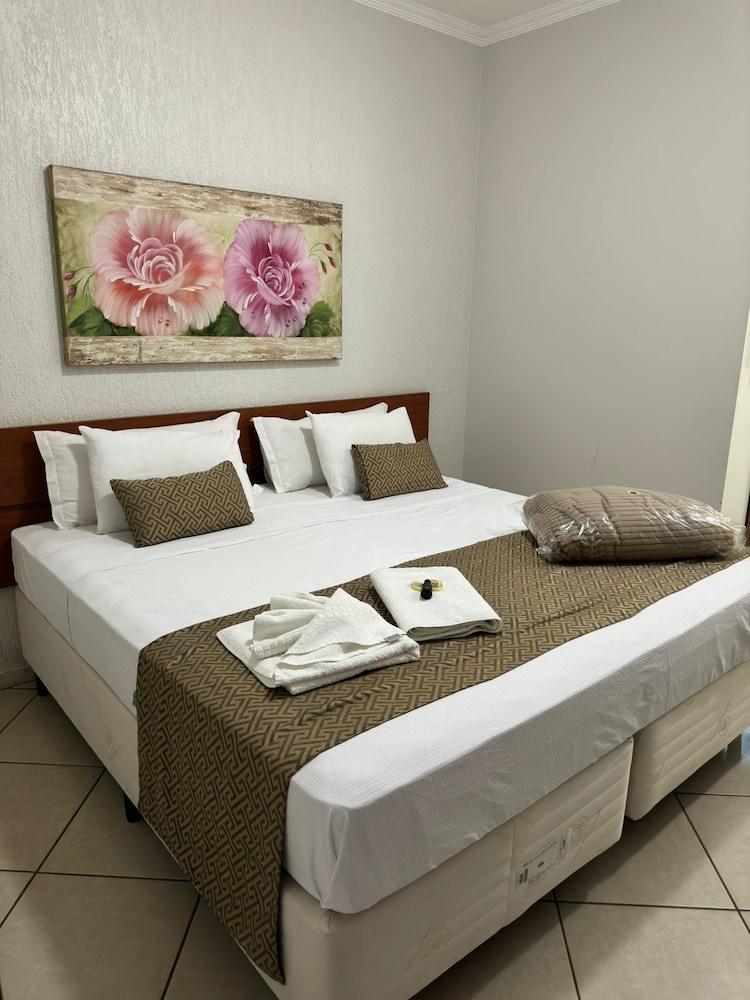 Premium Double Room, 1 King Bed, Non Smoking - Photo 5