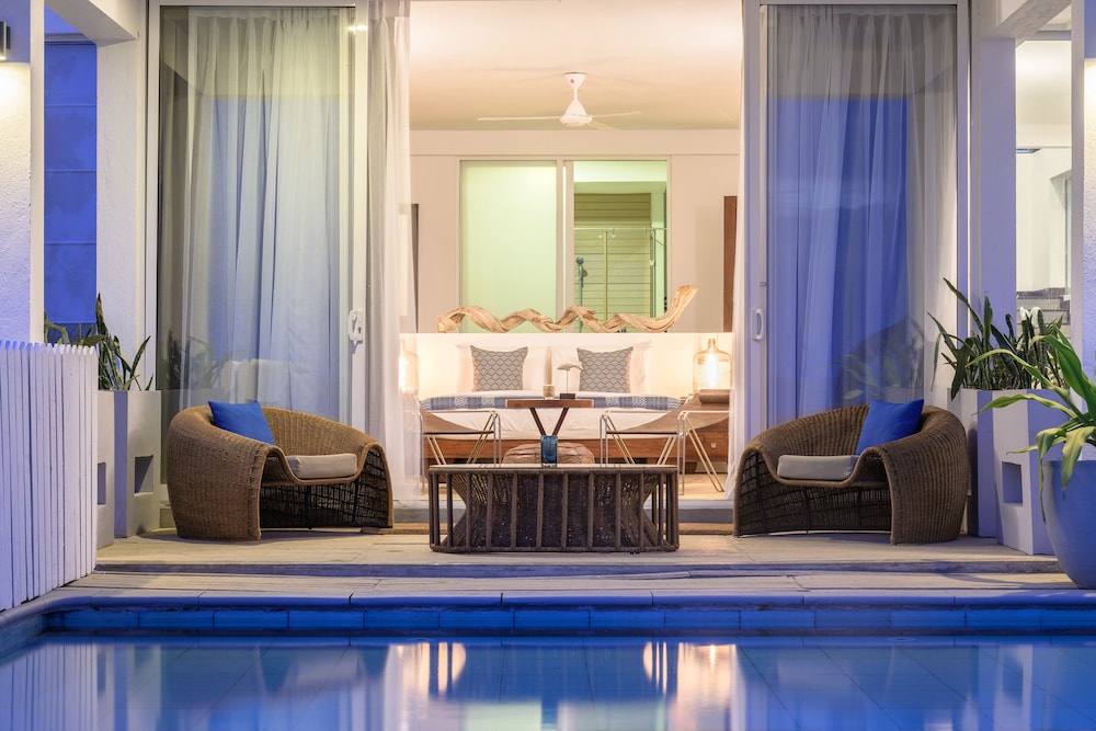 Beach Suite photo 2