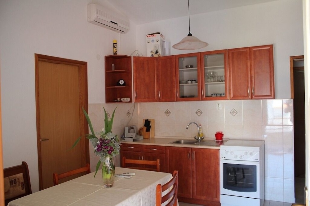 Apartment (Anna - great location & family friend) photo 2