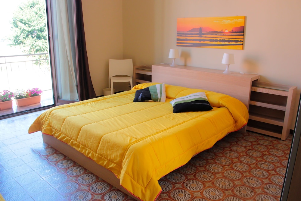 Triple Room With Balcony - Photo 1