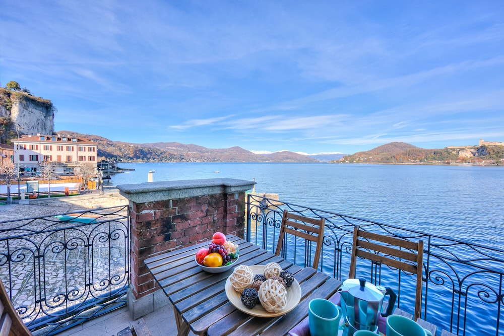 Standard Apartment, Multiple Bedrooms, Lakeside (Stella Del Lago Pied Dans L'Eau) photo 2