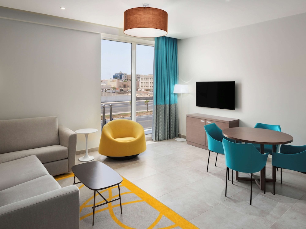 Apartment, 2 Bedrooms - Photo 1