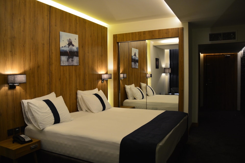 Standard Room - Photo 12