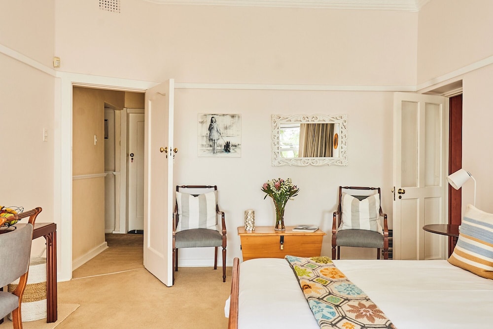 Superior Double Room, 1 Queen Bed, Bathtub photo 2