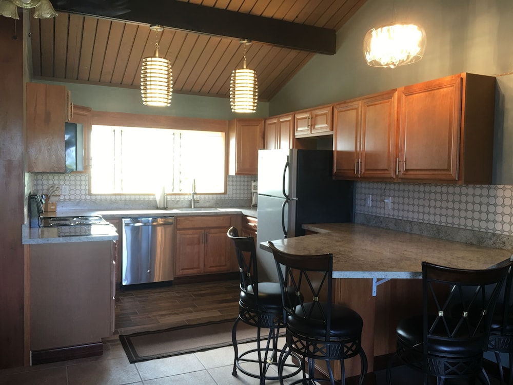 Panoramic Townhome, 1 Bedroom, Balcony, Ocean View