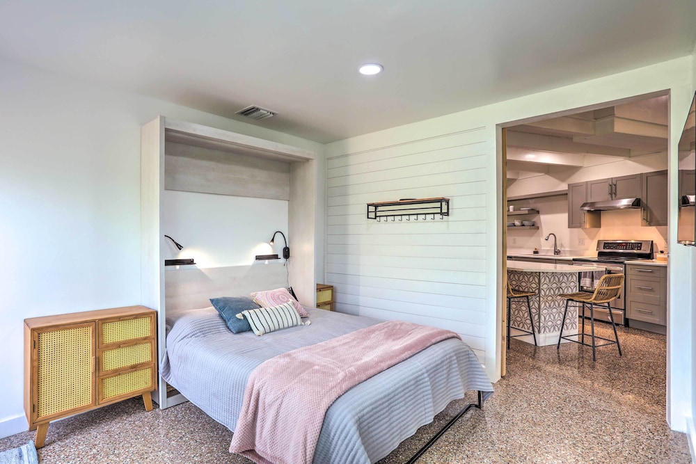 House (2 Bedrooms) photo 2