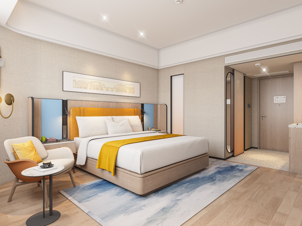 Executive Room, 1 King Bed, Mobility Accessible