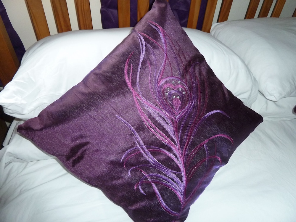 Purple Room photo 2