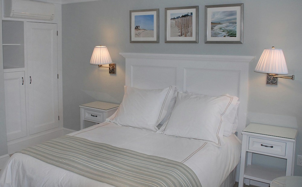 Room, 1 Queen Bed photo 1
