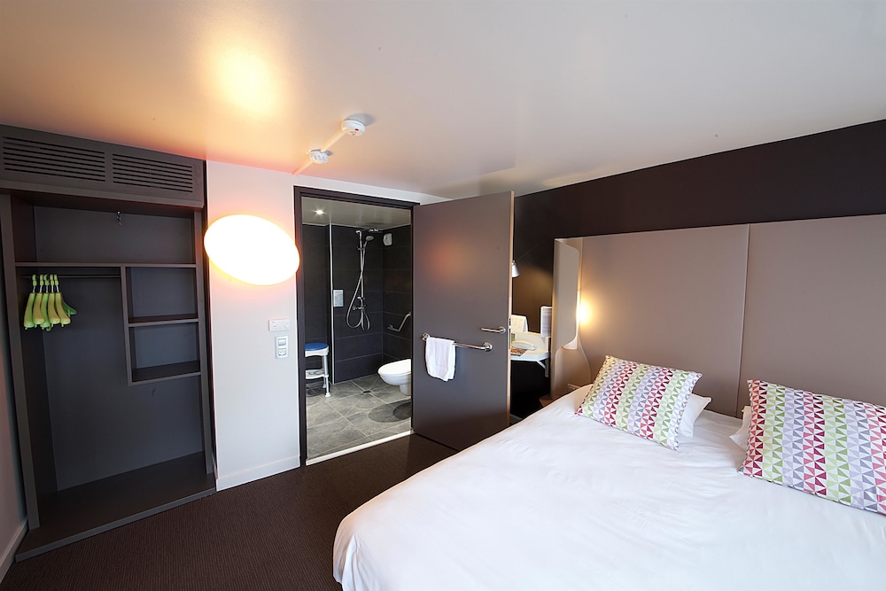 Standard Room, 1 Double Bed - Photo 5