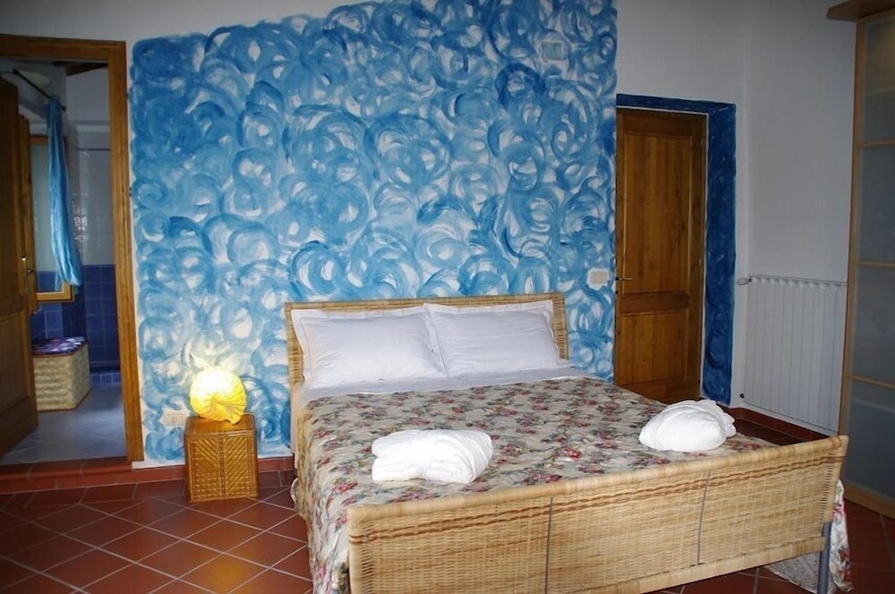 Standard Triple Room, Multiple Beds, Non Smoking, Mountain View photo 1