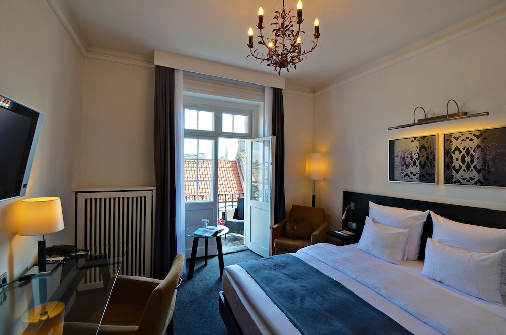 Double Room, 1 Queen Bed - Photo 3