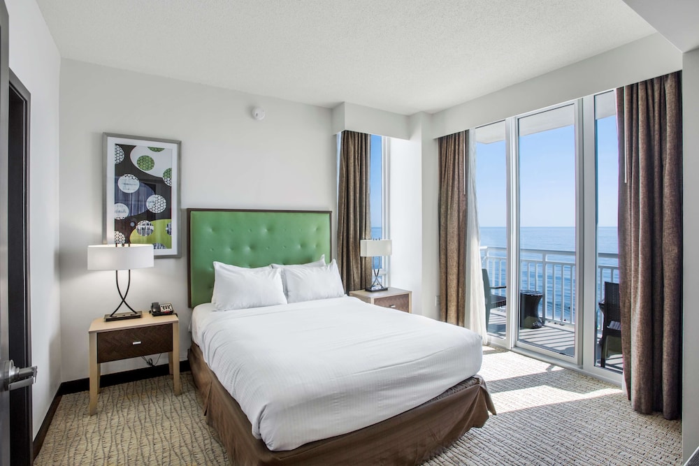 2 Bdrm Ocean Front 2 Kg Suite W/sofabed photo 2