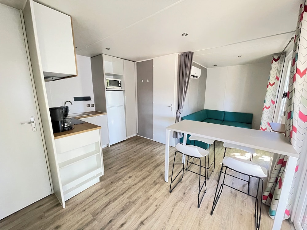 Comfort Mobile Home (Bahamas)