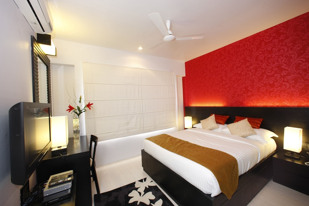 Suite Room - Photo 5