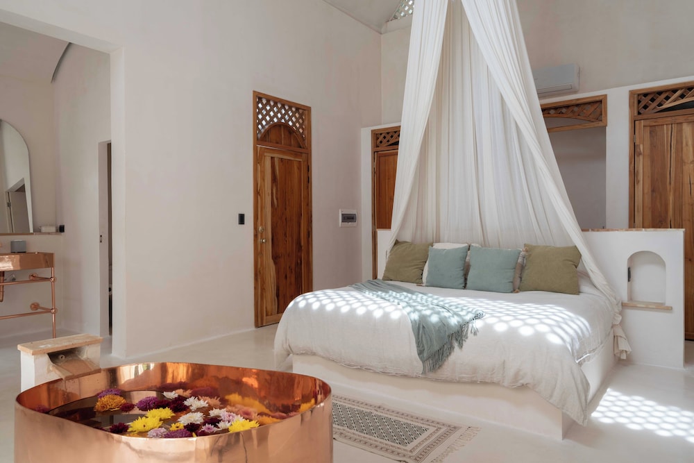 Deluxe Villa - Photo 15