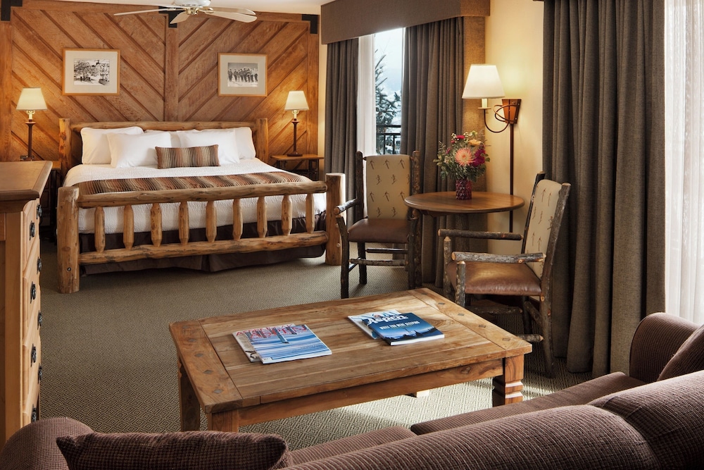 Suite, Balcony (King) photo 1
