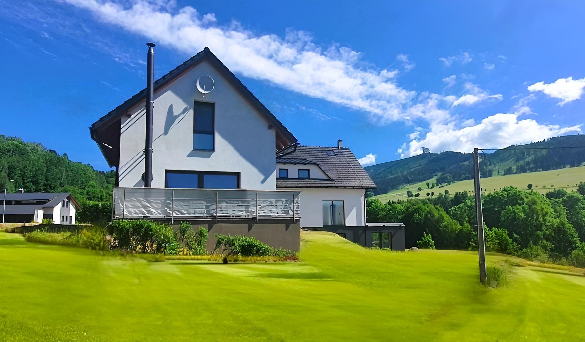 Villa photo 1