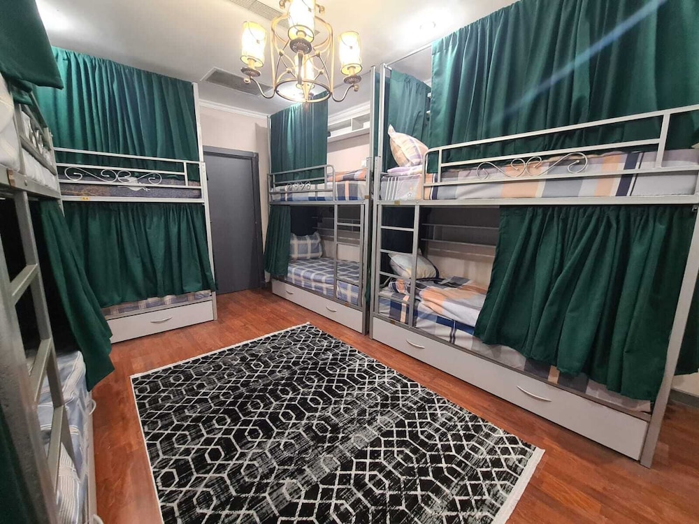 Basic Shared Dormitory, Shared Bathroom photo 1