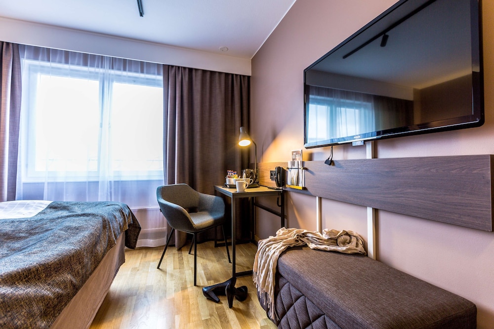Twin Room - Photo 2