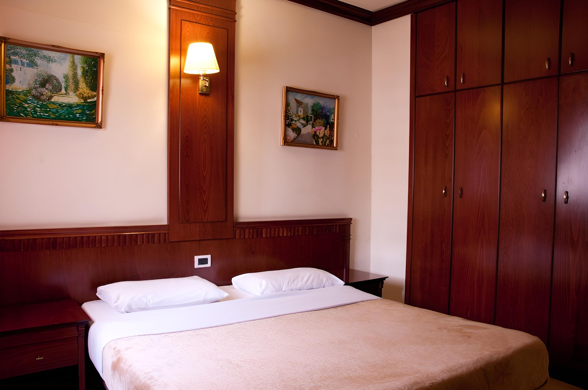 Basic Single Room photo 1