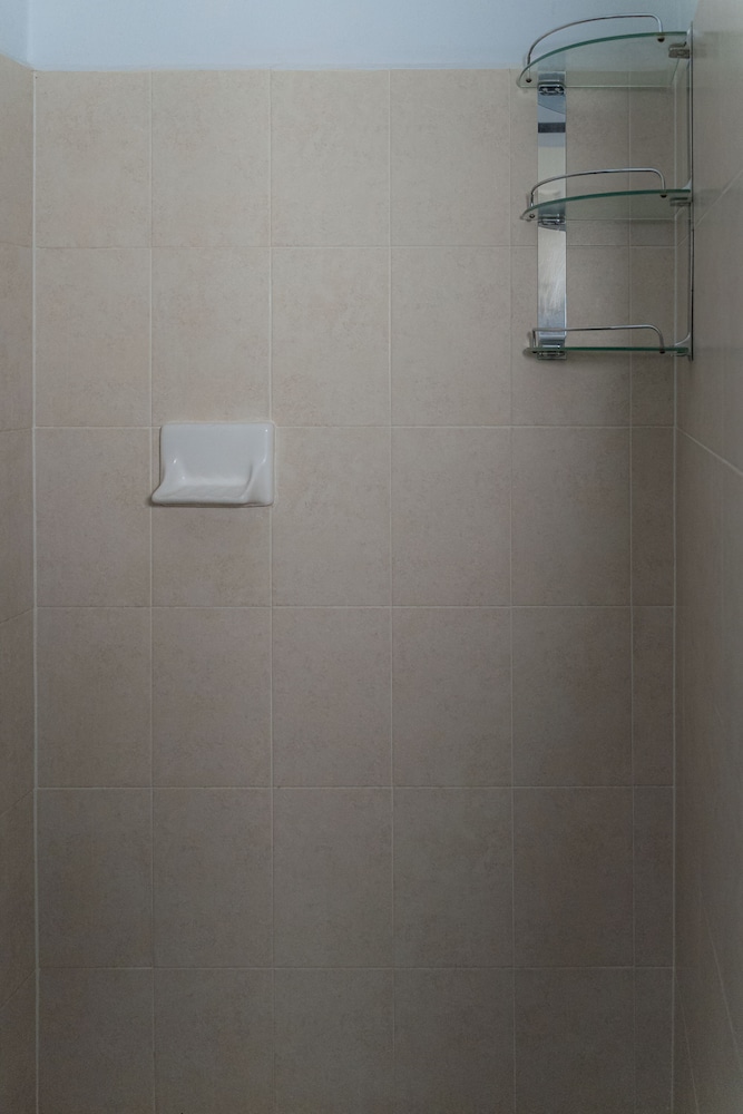 Basic House, 2 Bedrooms, Non Smoking photo 2