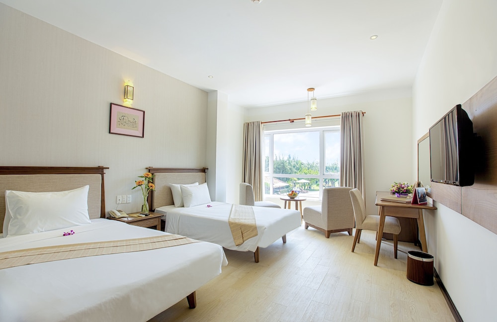 Superior Twin Room with Window - Garden View - Photo 1