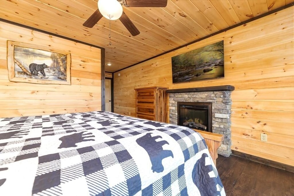 House, 4 Bedrooms