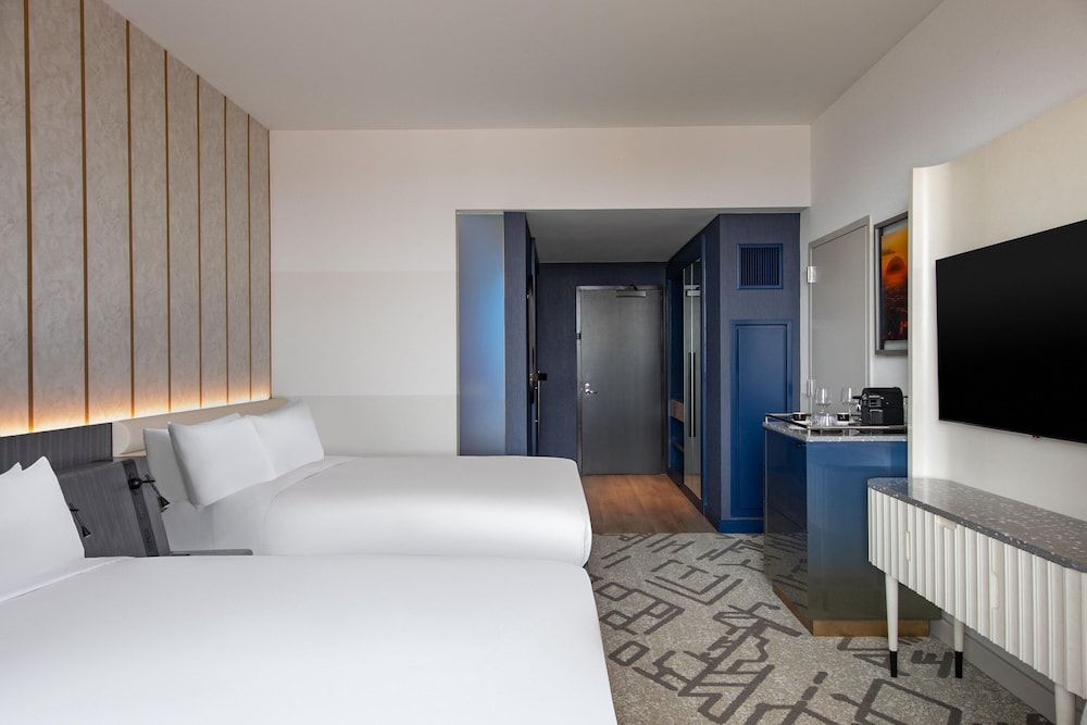 Standard Room, 2 Queen Beds (Hearing Accessible)