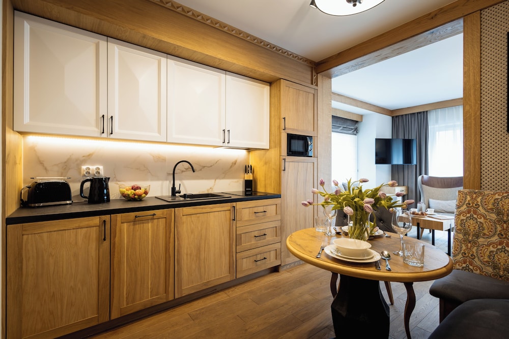 Studio Suite, Garden View