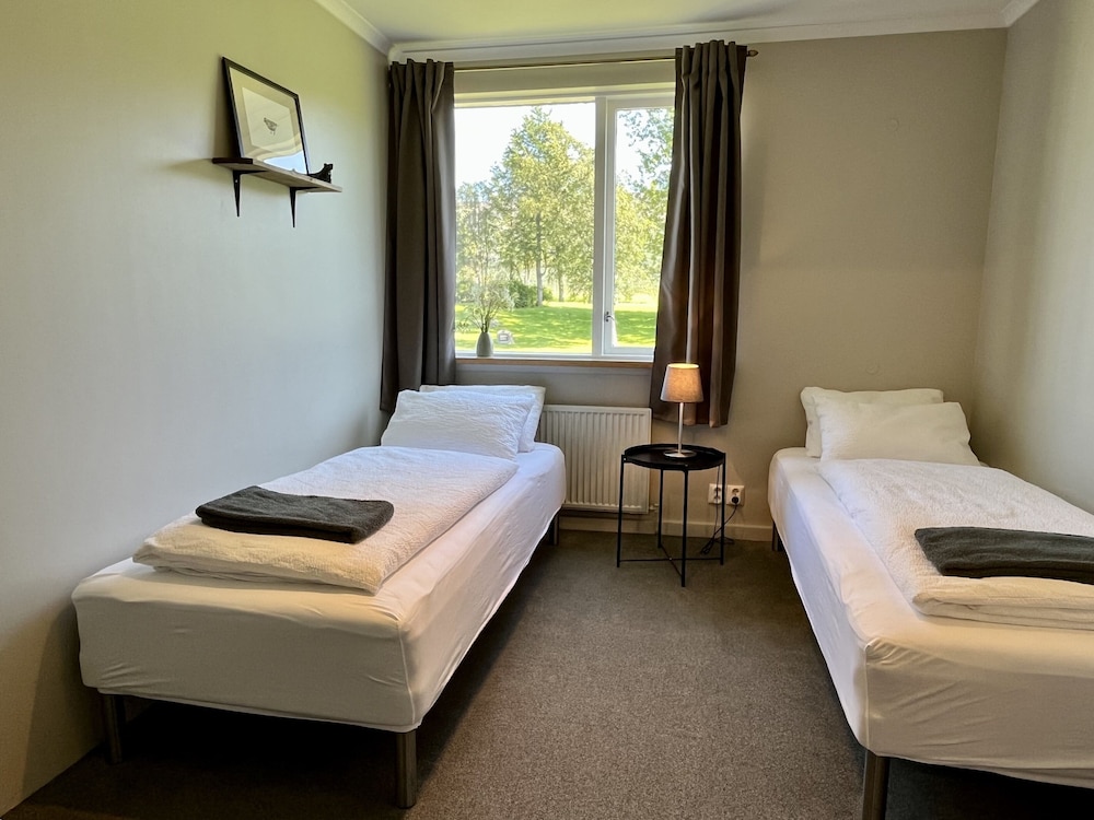 Standard Double or Twin Room, Shared Bathroom photo 3