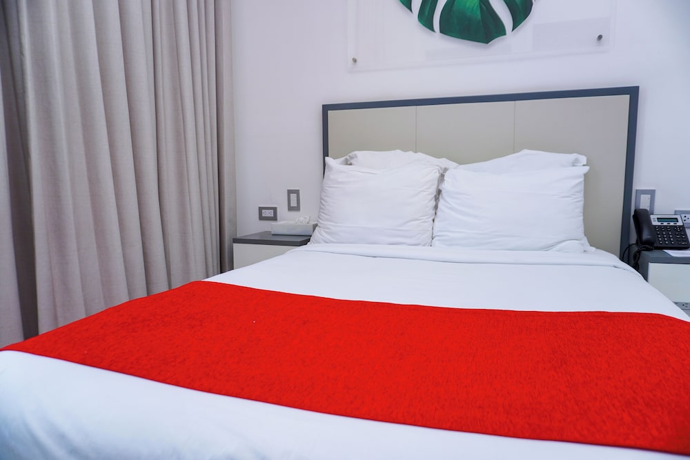 Room, 1 Queen Bed, Non Smoking photo 2