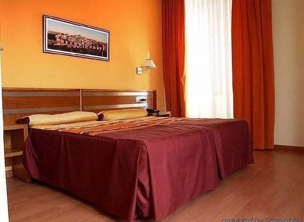 Standard Double Room Single Use