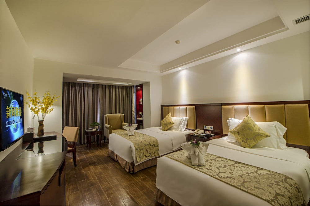 Twin Room, City View photo 3
