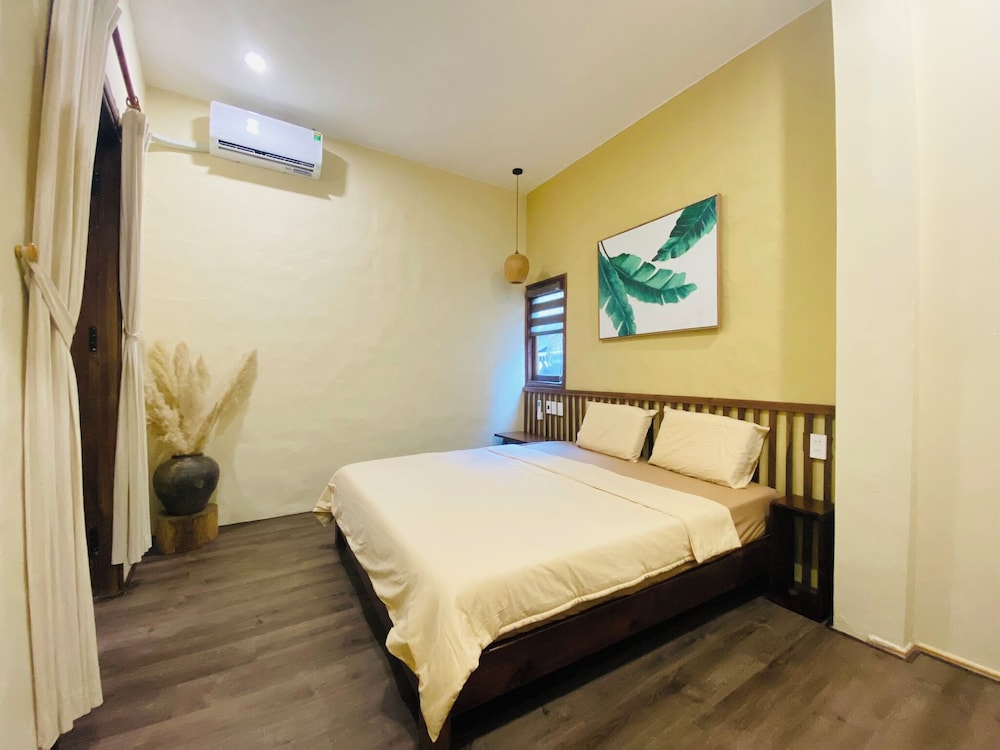 Traditional Double Room, 1 King Bed, Garden View photo 1