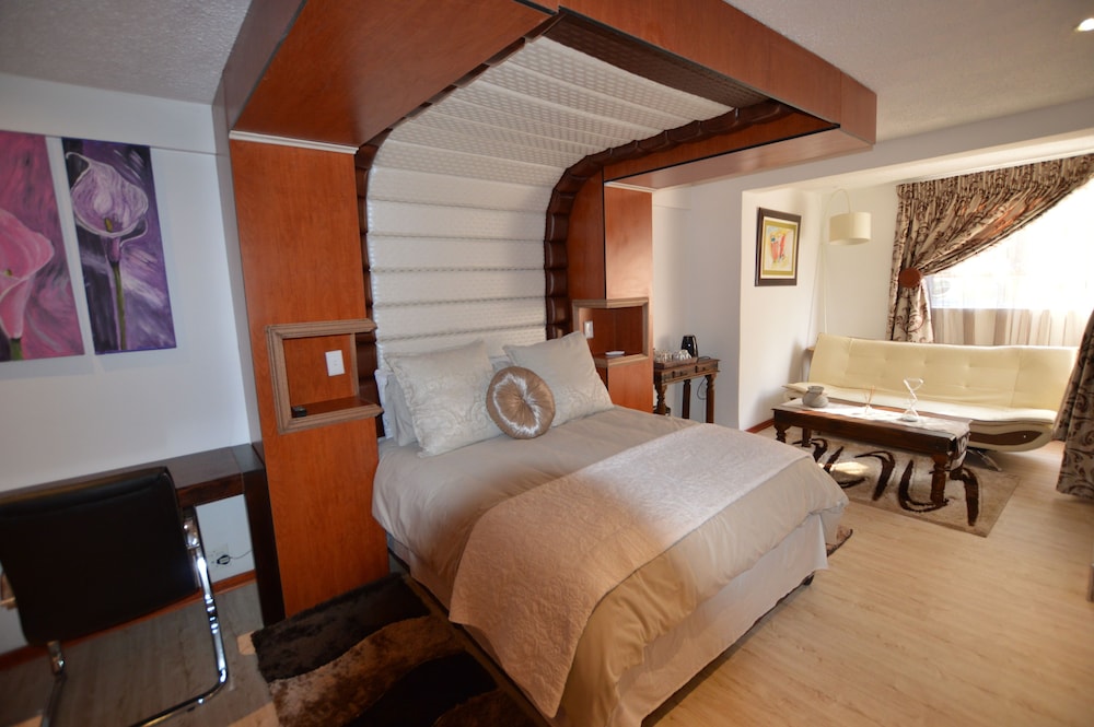 Spacious Deluxe photo 1