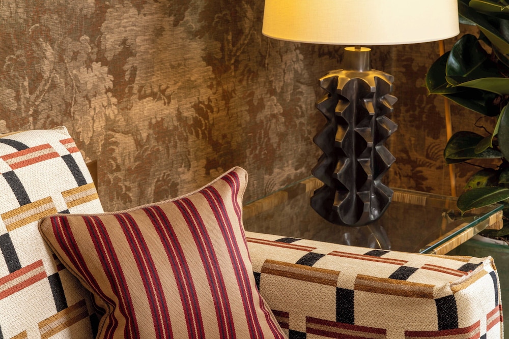 Exclusive Suite, City View photo 3