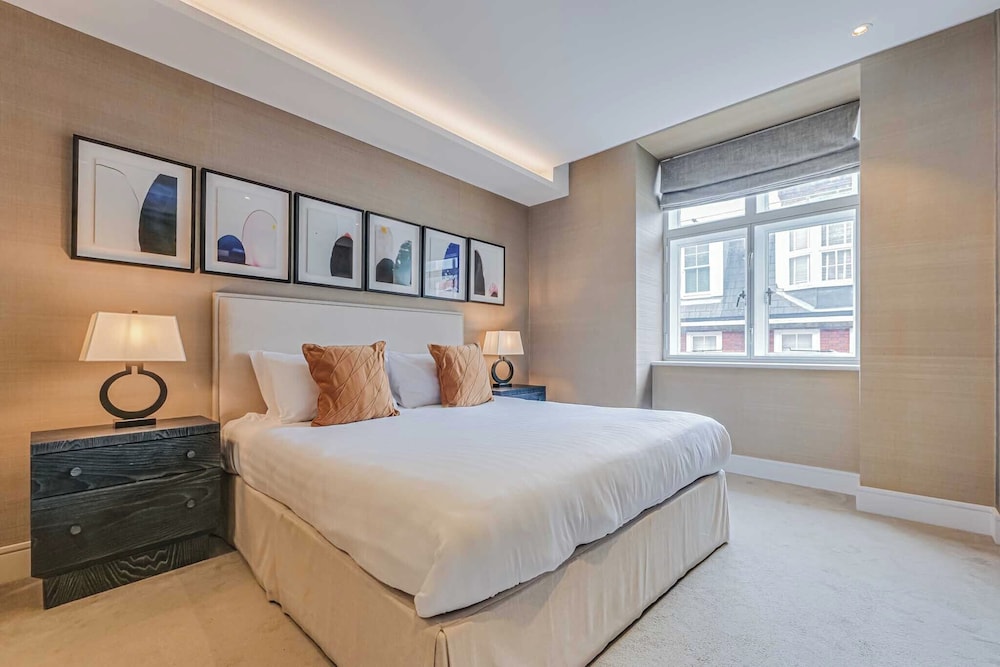 2 Bedrooms Superior