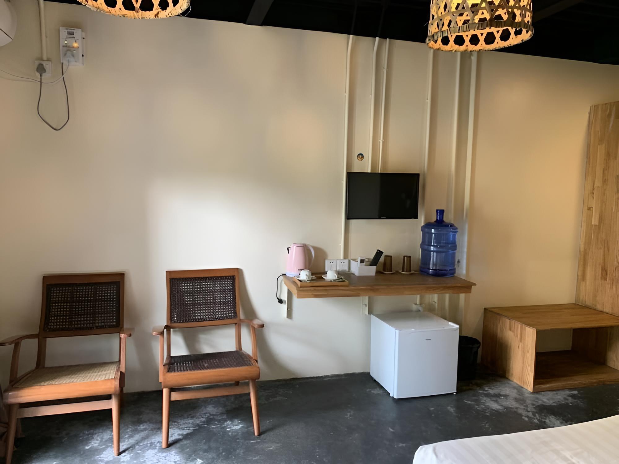 Economy Twin Room photo 2