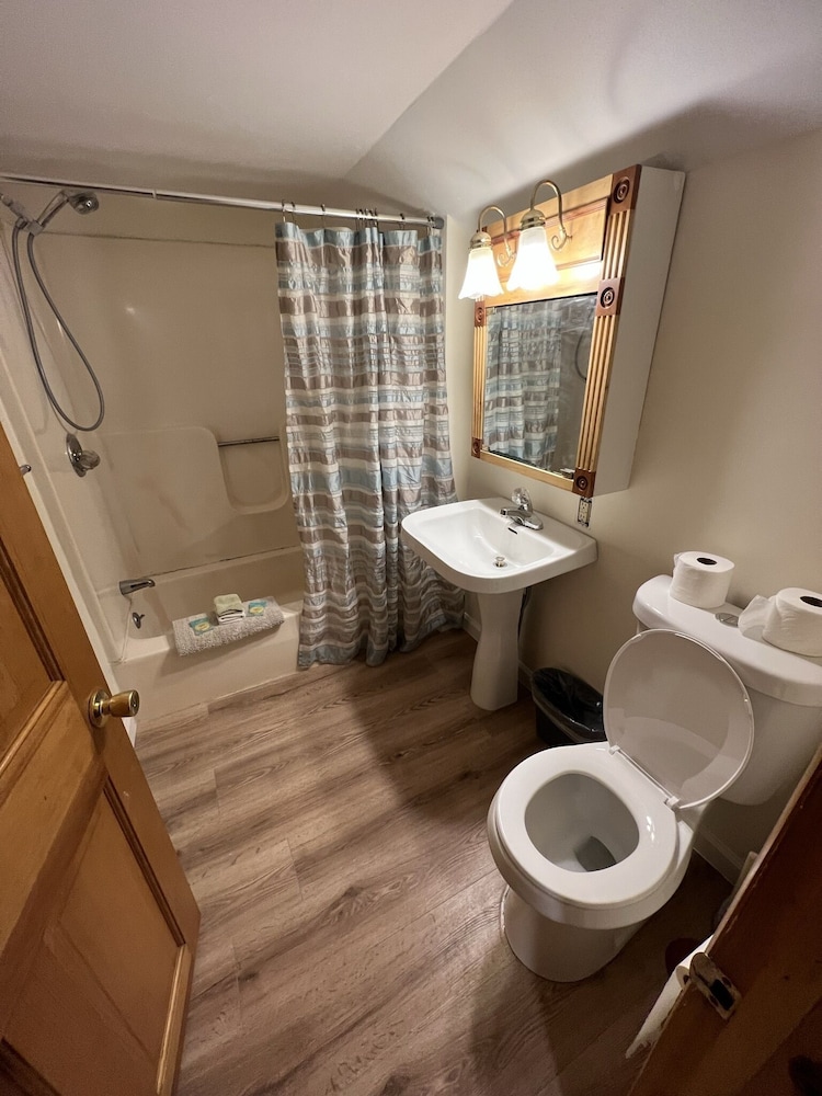 Cabin, 3 Bedrooms, Non Smoking, Mountain View photo 3
